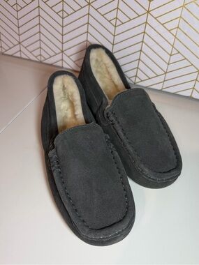 Faux Fur Shearling-Lined Women's Moccasin Loafers~NWOT